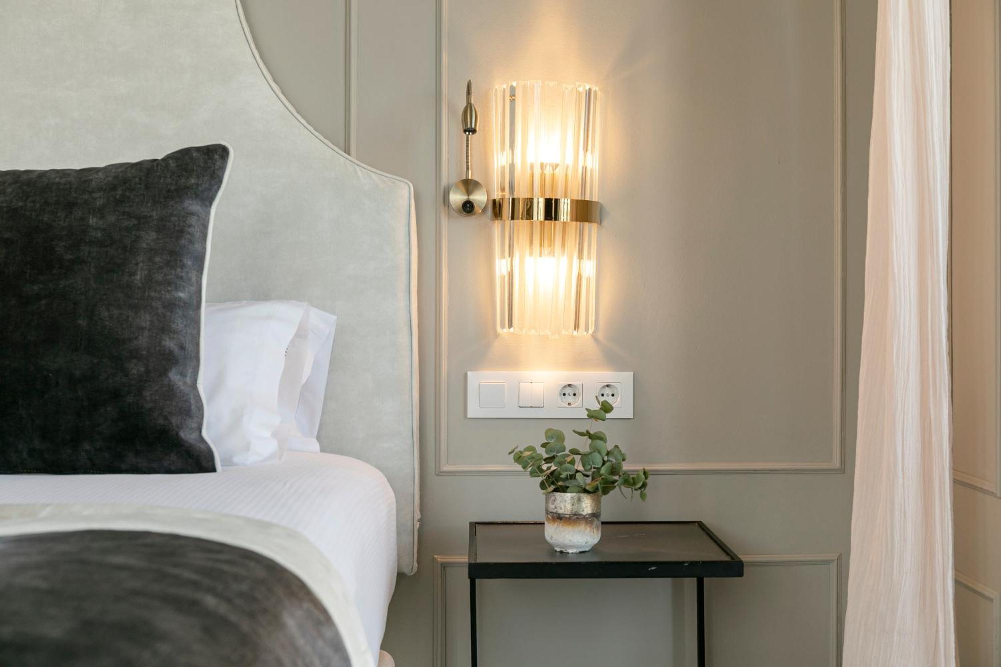 Isg Apartments Modern Atticpool At The Cathedralfree Parking Sevilla Bagian luar foto