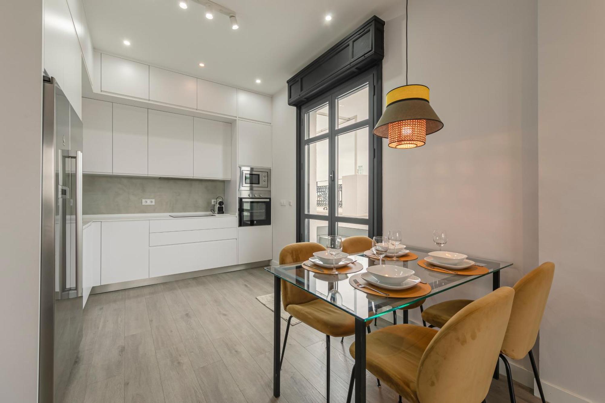 Isg Apartments Modern Atticpool At The Cathedralfree Parking Sevilla Bagian luar foto